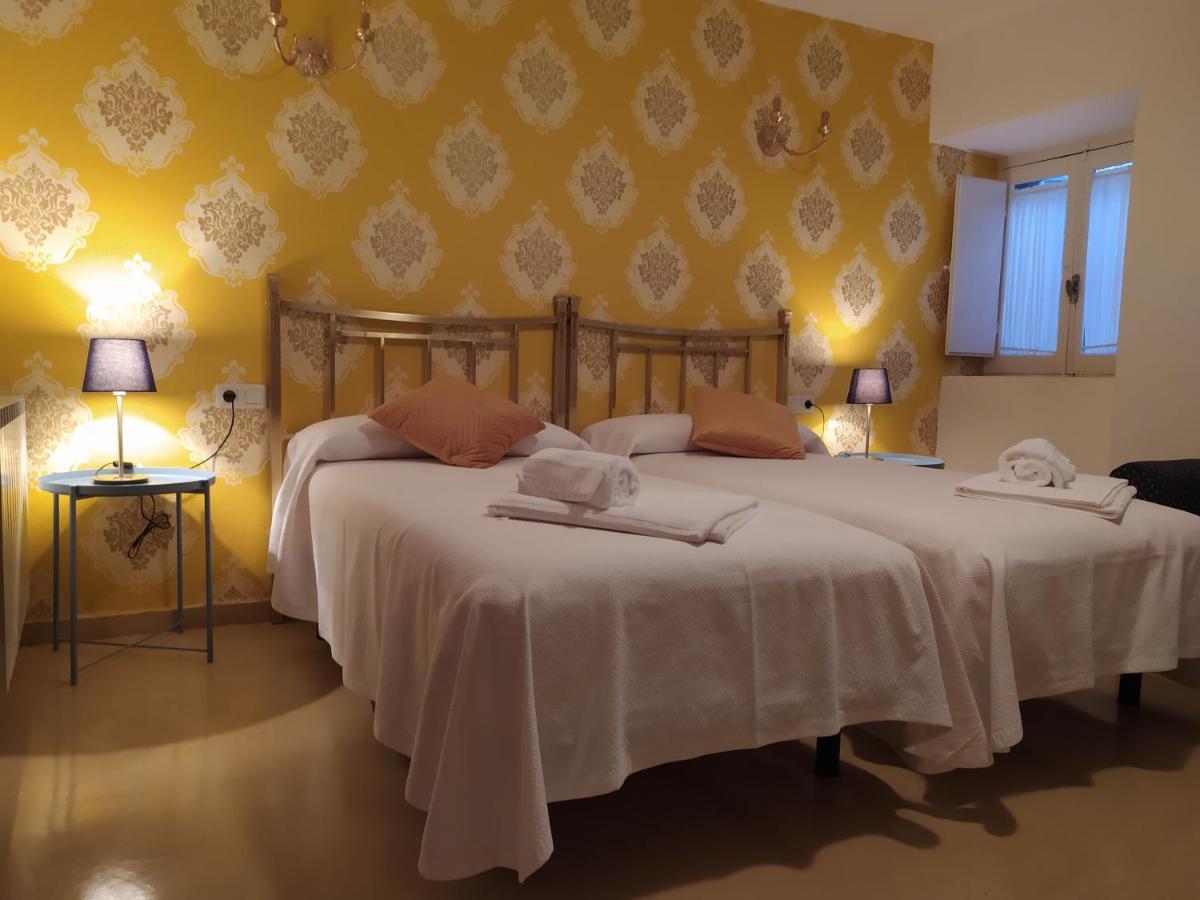 Hotel Rural Martin Баньос-де-Монтемайор Экстерьер фото