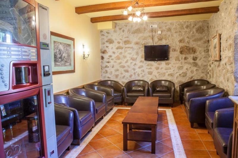 Hotel Rural Martin Баньос-де-Монтемайор Экстерьер фото