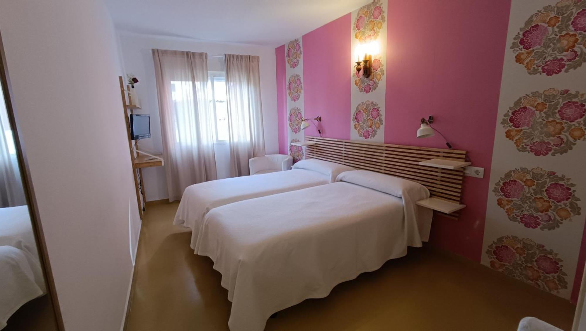 Hotel Rural Martin Баньос-де-Монтемайор Экстерьер фото