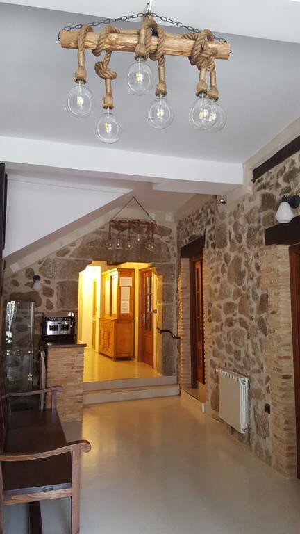 Hotel Rural Martin Баньос-де-Монтемайор Экстерьер фото